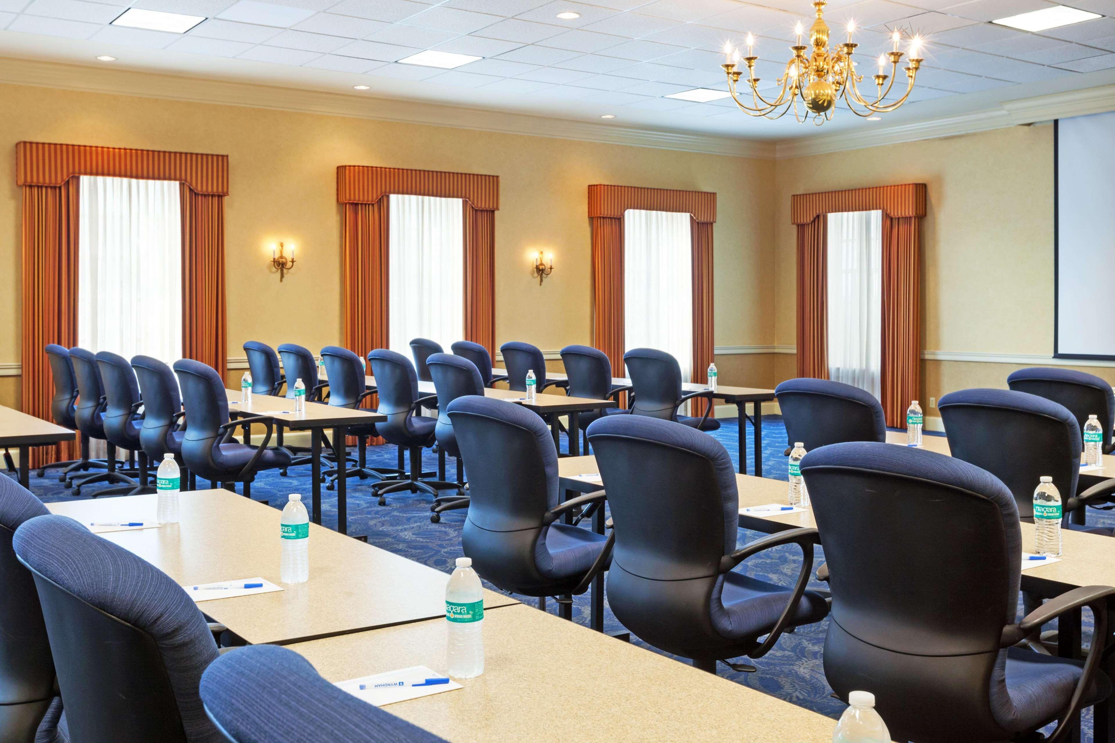 Virginia Crossings Hotel, Tapestry Collection By Hilton Glen Allen Exteriér fotografie